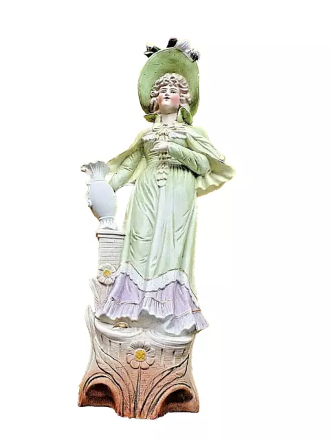 Ancienne grande figurine en biscuit polychrome XIX ème-marquise-marque 3656