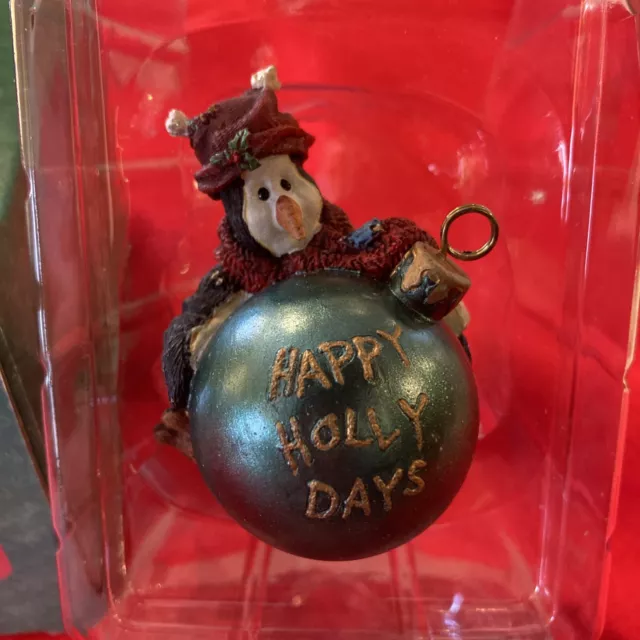 Boyds Bears HOLLIS PENGUIN Naughty &Nice Christmas Ornament 2004