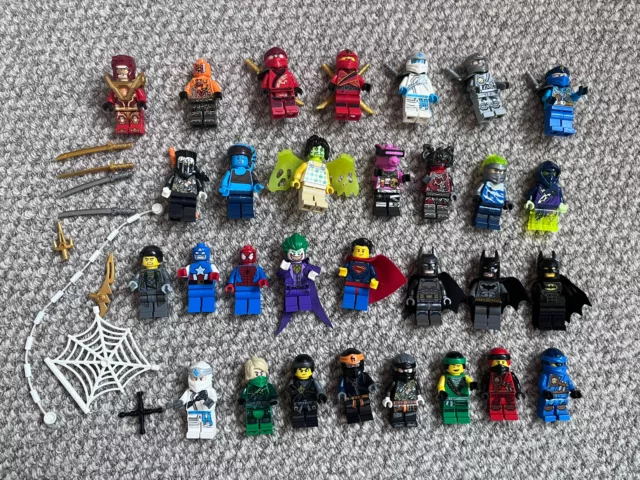 LEGO Mini Figures - 30