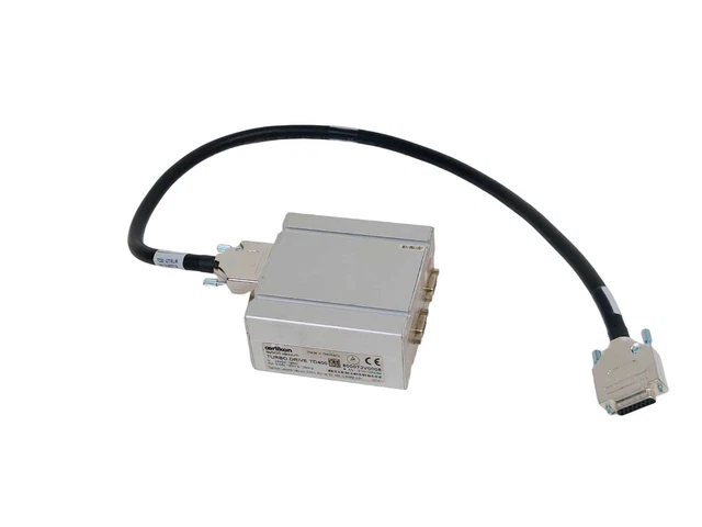 Leybold TD400 Turbo drive Vacuum Pump Controller 800073V0008 w N8150857 Cable