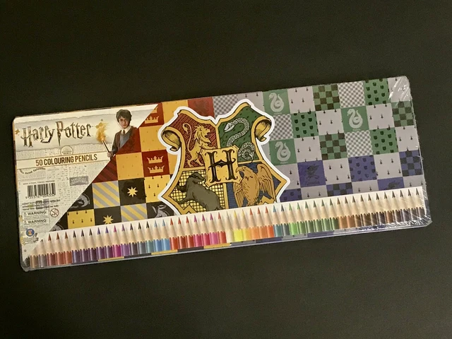 WIZARDING WORLD HARRY Potter 50 Colouring Pencils in Tin Kids Craft Set ...