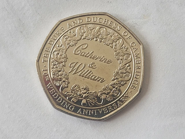 RARE !!!! 50 PENCE 2021 GIBRALTAR Catherine & William  lot 1