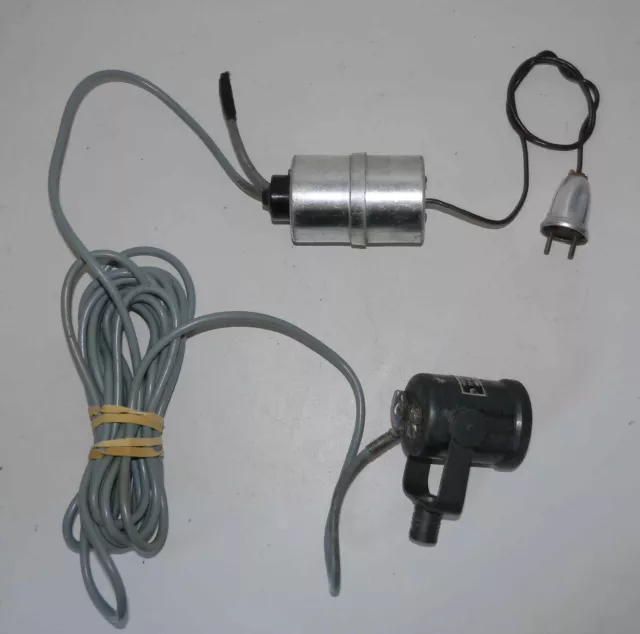 Ancien microphone Melodium Melodynamic 75A avec transformateur
