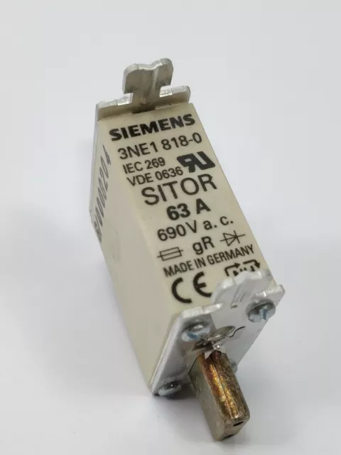 SIEMENS 3NE1818-0 Sitor Fusible 63A 690V