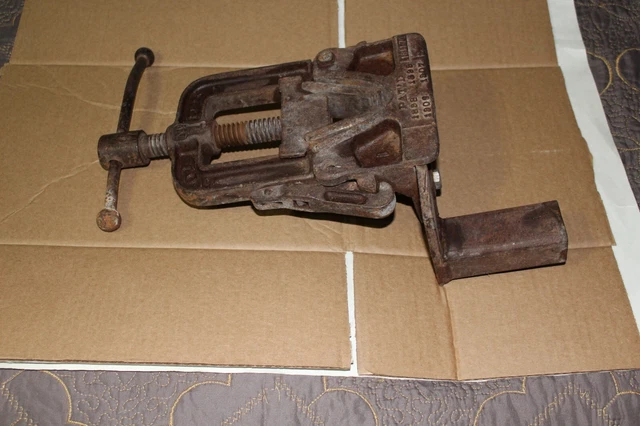 Vintage Toledo No. 1 Specialty Pipe Vise model 9926 great shape