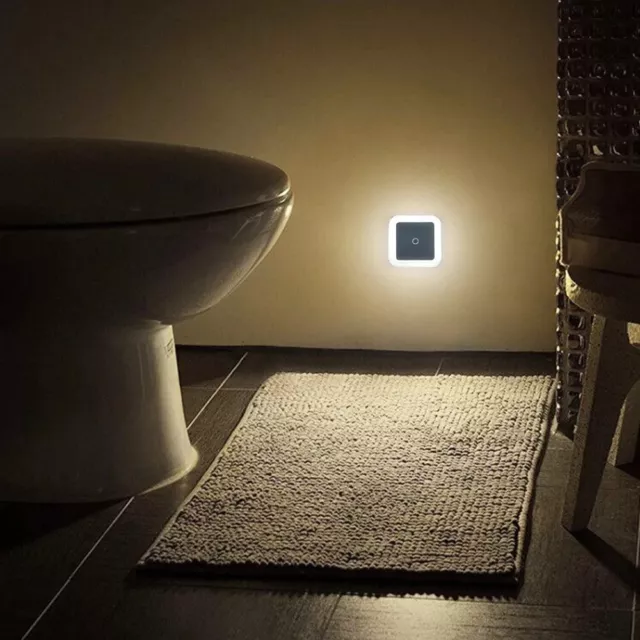 Lampe de toilettes avec capteur de mouvement