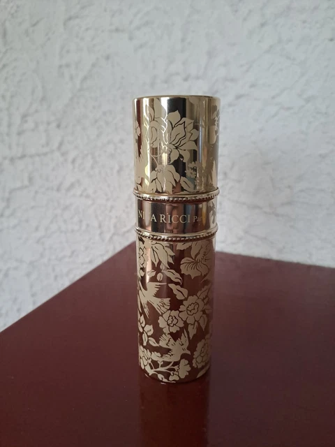 collection flacon parfum nina ricci