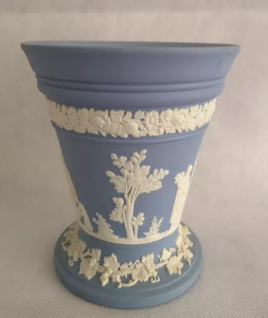 WEDGWOOD jasper ware Superbe pique fleur Vase Décor scène antique 2