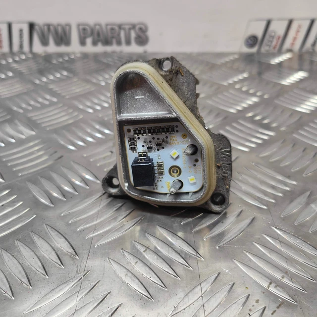 XENON HEADLIGHT BALLAST Control Module Passenger Seat Leon Mk3