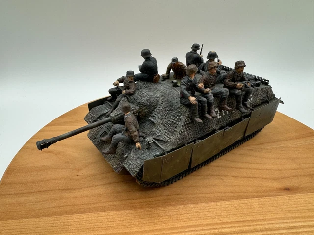 Carri armati della pantera della seconda guerra mondiale immagini e