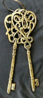 Large 12" Cast Iron Keys Gold Golden Flakes Wall Home Decor Ornate Metal Key