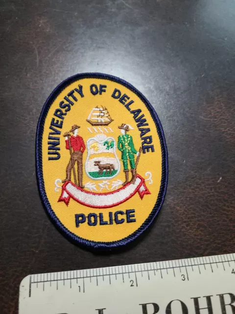 Vintage Obsolete University of Delaware Police  Dept. Patch