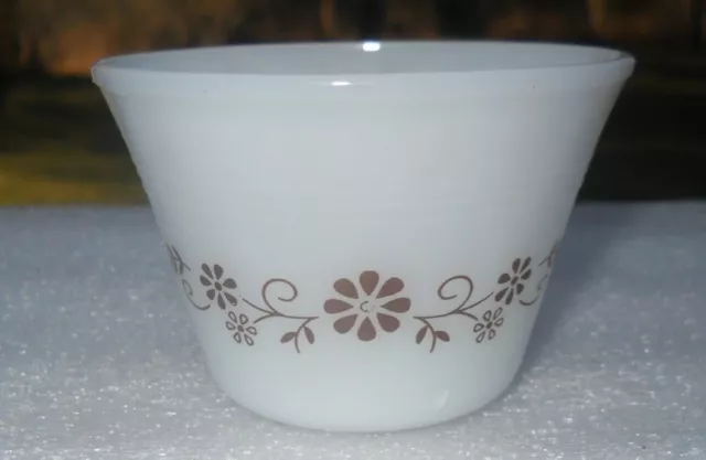 Dynaware Pyr-O-Rey Cup White Milk Glass Custard Ramekin Dessert Bowl