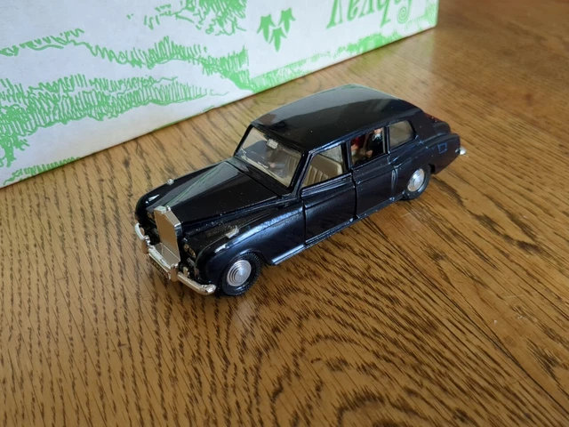 Dinky Toys 152 - Rolls Royce Phantom V, Bleu Foncé - échelle 1:43 - Occasion