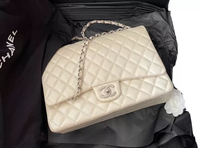 AUTH CHANEL MAXI Single Flap White Caviar Leather SHW Shoulder Bag-Full  Set! $5,975.00 - PicClick