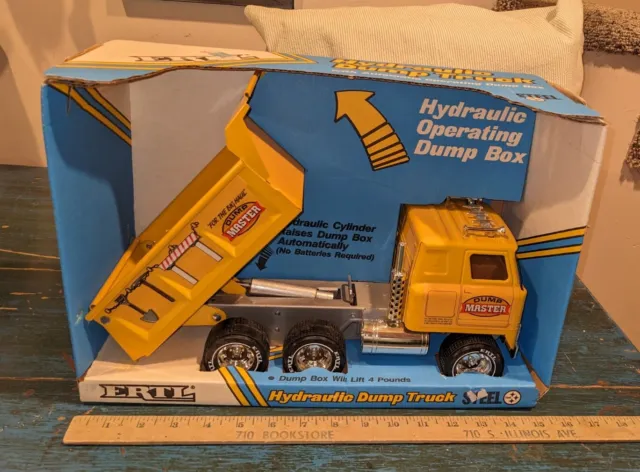 1986 Ertl Dump Master Hydraulic Box Truck Mib Nrfb #3419 Pressed Steel Toy