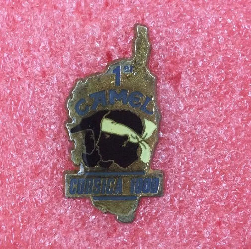 Pin's Moto - Rallye Raid Corsica 1000 2ème Camel - Carte Corse - Zamac AMC