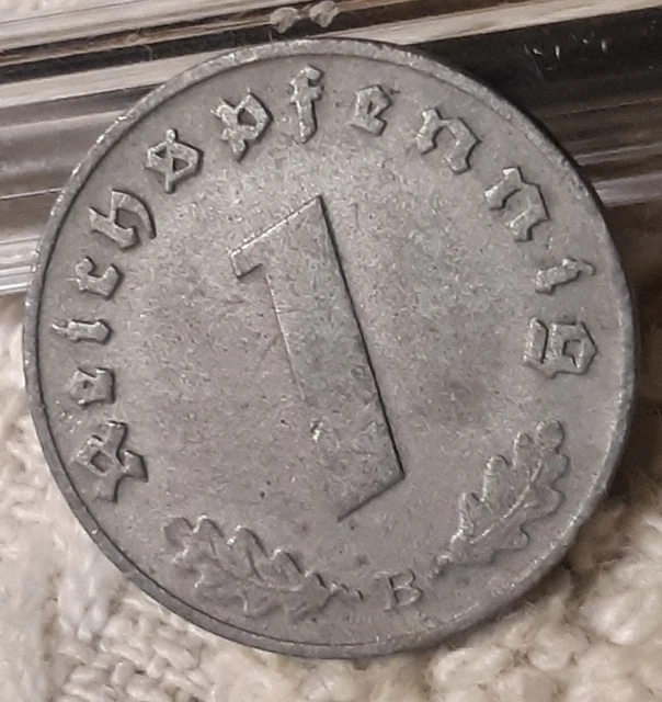 German 1 Reichspfennig ~ Germany ~ WW2 1pf, Heavily Circulated With Damage