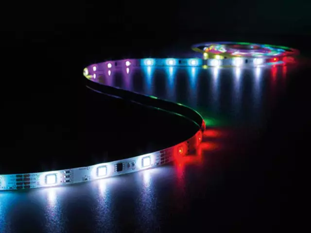 Ensemble Flexible Led Animé avec Controleur et Alimentation RVB Longueur 5 Metre