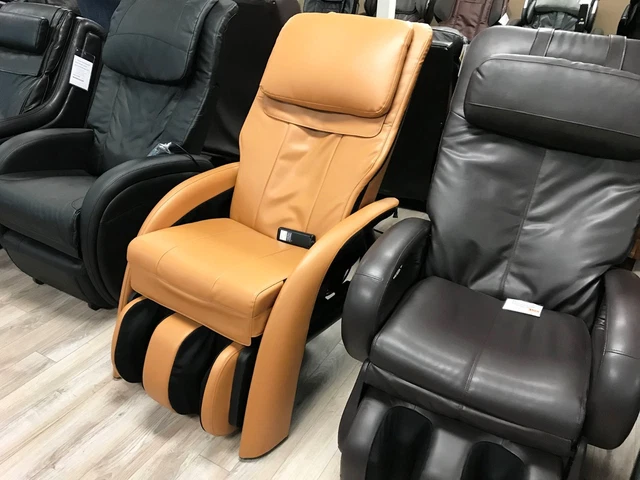 HUMAN TOUCH VOLITO Zero Gravity ZeroG Massage Chair Recliner
