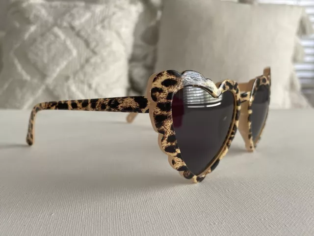 Betsey Johnson Leopard Print Heart Eye Sunglasses Nwt!