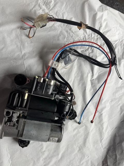 BMW X5 E53 2000-2006 OEM AIR SUSPENSION CONTROL MODULE, P#37146773999, 6 773 999 BMW X5 E53 2000-2006 OEM AIR SUSPENSION CONTROL MODULE, P#37146773999, 6 773 999