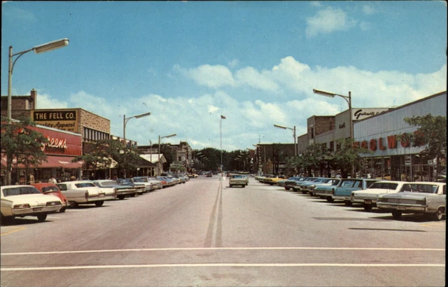 Highland Park Illinois Central Avenue 1950-60s cars red VW Bug vintage postcard