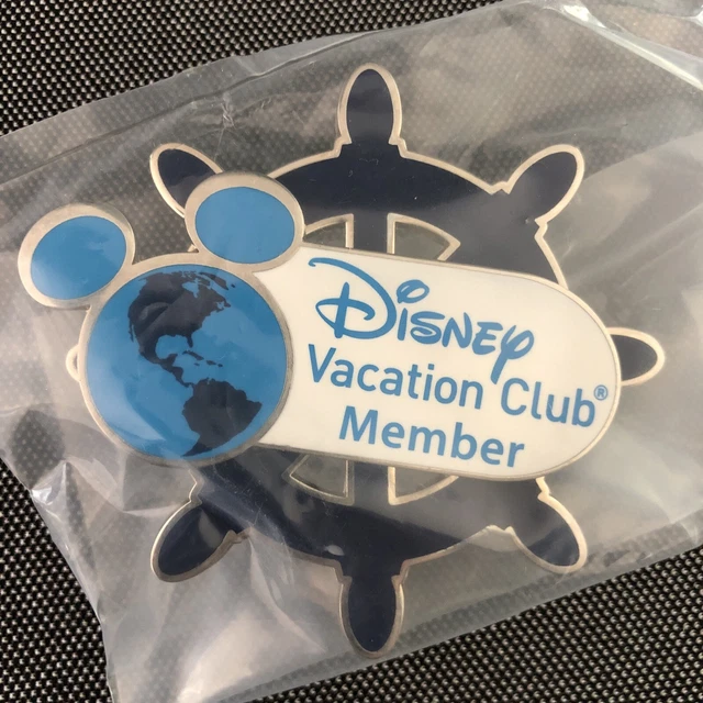 DVC DISNEY VACATION Club Member Cruise Ships Wheel Spinner Lanyard Clip