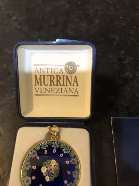 Antica Murrina Veneziana Murano Glass Pendant, chain, brochure marked AMV 3