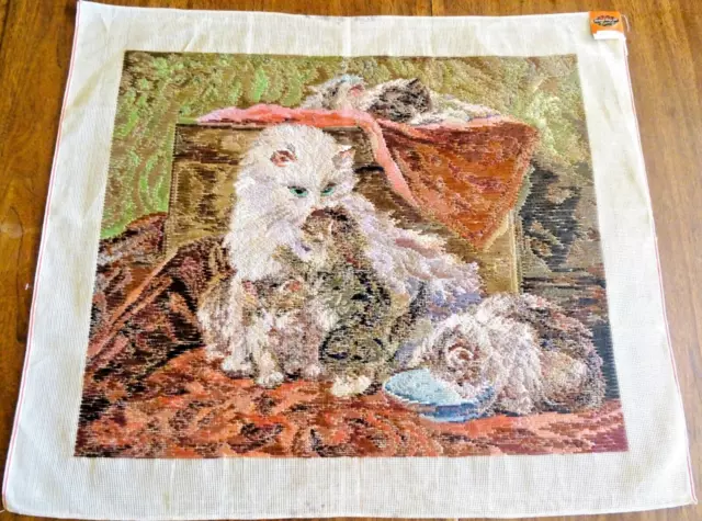 Tapisserie Canevas vintage "WOOLLEN NEEDLEPOINT" à décor de chats -78 cm x 88 cm