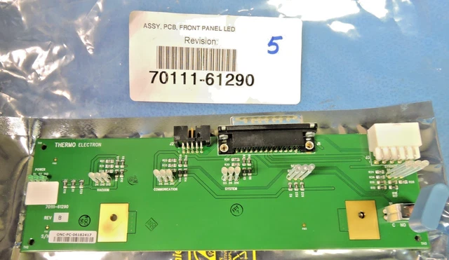 Sistema Di Cablaggio Della Rete, Quadro D'interconnessione Di UTP Con I Cavi Collegati 136288246 Sistema Di Cablaggio Della Rete, Quadro D'interconnessione Di UTP Con I Cavi Collegati 136288246
