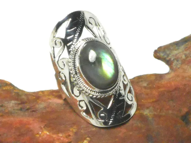 Fiery Oval Labradorite Sterling Silver 925 Gemstone Ring - (P)