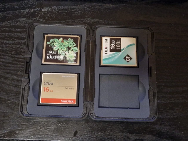Lote de 3 tarjetas de memoria flash compactas Sandisk Kingston Fujifilm CF de 16 GB trabajo a granel