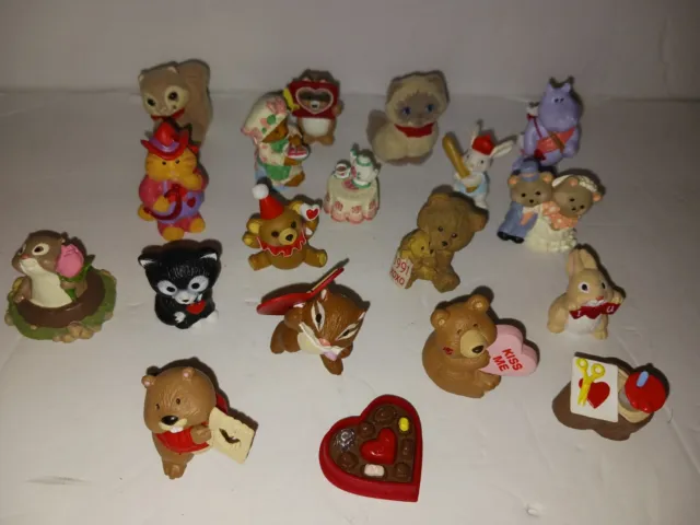 vintage hallmark merry miniatures Lot Valentines