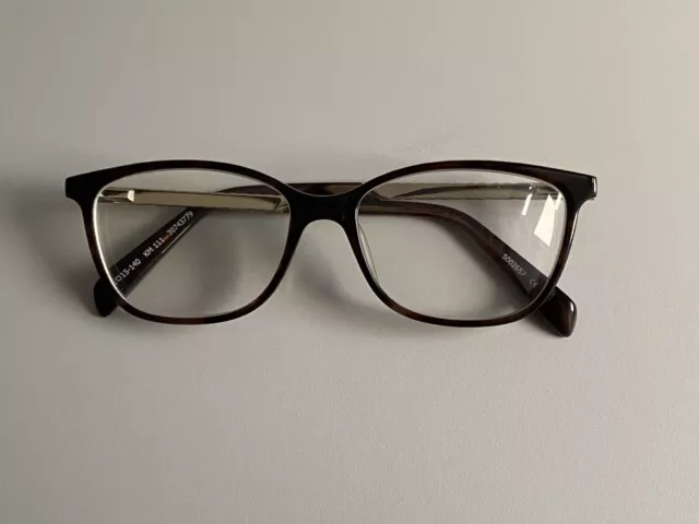 Karen Millen glasses case cloth tortoiseshell frames with iconic chain detail