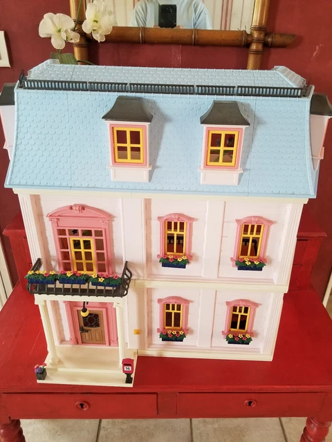 MAISON PLAYMOBIL TRADITIONNELLE dollhouse 5303 en très bon état meublée ...
