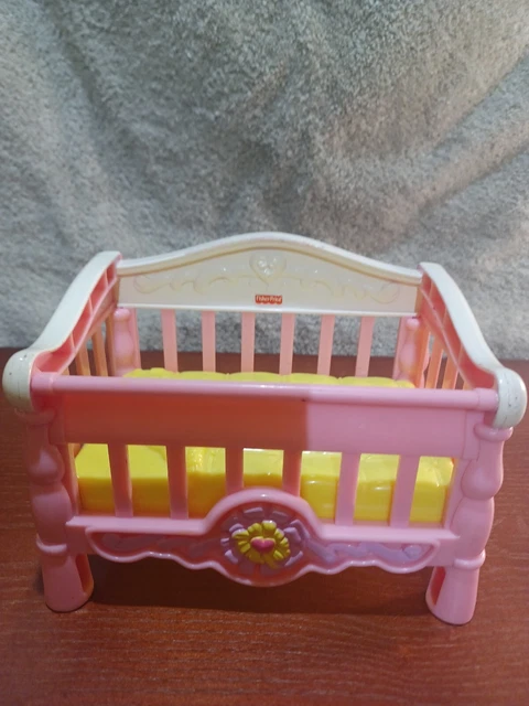 Mattel Fisher-Price Dollhouse 2006 Snap N Style Baby Crib Pink & White