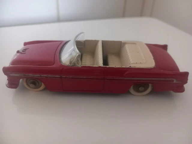 DINKY TOYS FRANCE 24 A CHRYSLER NEW YORKER