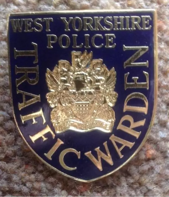 British WEST YORKSHIRE  POLICE  TRAFFIC WARDEN VISOR BADGE