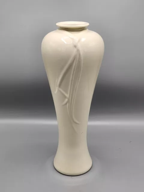 15" ROYAL HAEGER 4403 Ivory Ribbon Vase