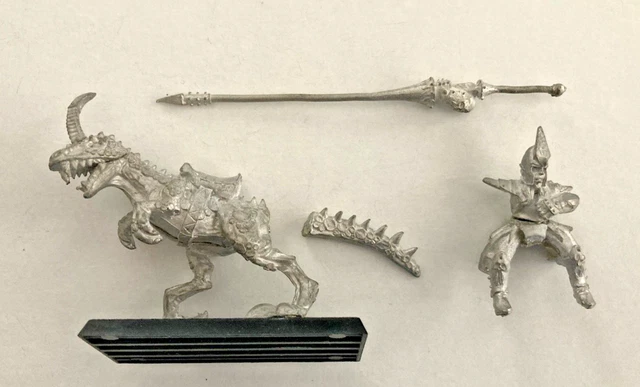 D4C34 LOT ARC + EPEE HAUT ELFE WARHAMMER AOS BITZ