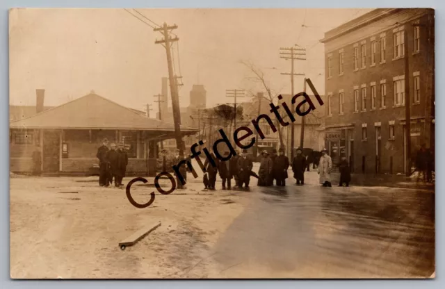 Foto real 1910 estación de tranvía de tren de inundación en Herkimer Nueva York NY RP RPPC L220