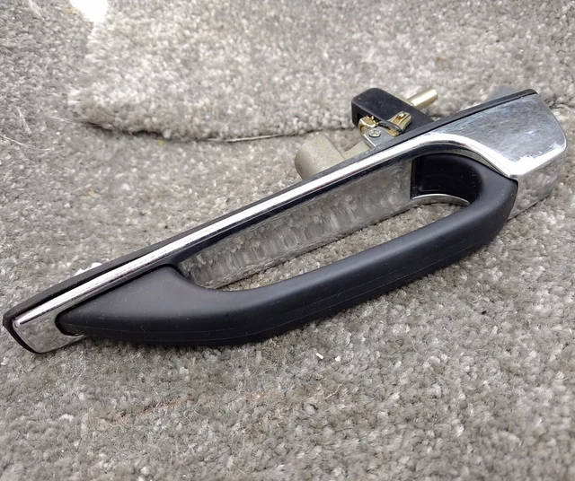 NEW Genuine Mercedes W123 Rear Door Handle 1237600359 All Body Variants