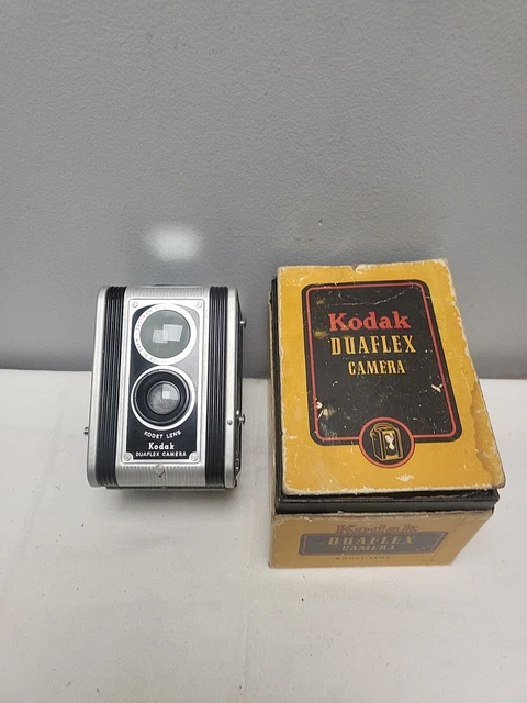 Cámara Kodak Duaflex vintage con caja lente Kodet