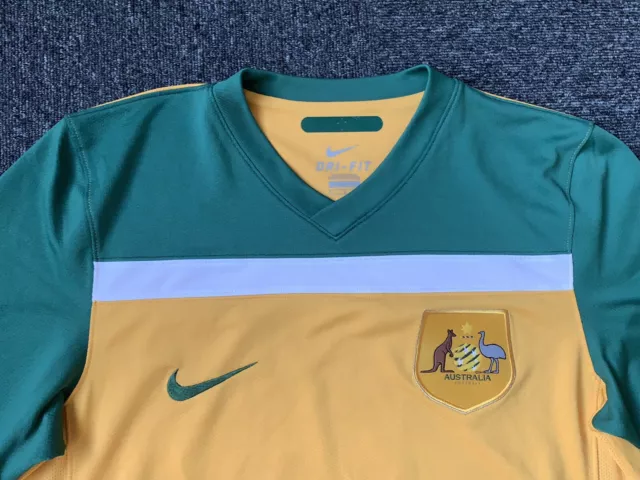 Nike Australia Socceroos Jersey 2010 Mens Medium Home Shirt Foot ball Soccer 2