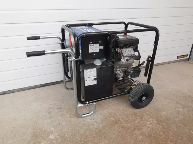 GEKO Stromerzeuger 13 kVA 13001 ED-S/SEBA Benzin E-Start + Fahrwerk