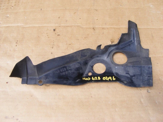 Mercedes 1406280498 Engine Compartment - Light/Frame Seal - Right | W140 S Class