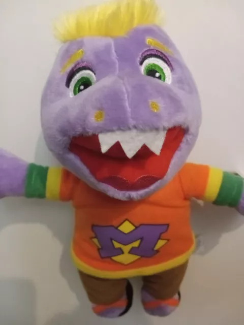 NEW CHUCK E Cheese Mr MUNCH Fun Furry Purple Soft Plush Doll New