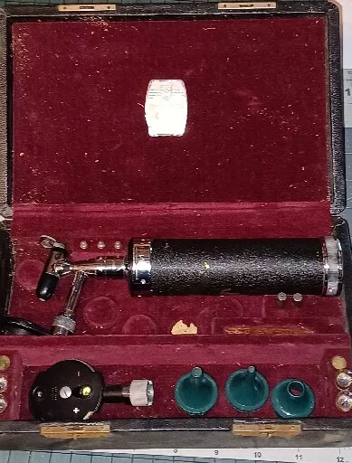 WELCH ALLYN OTOSCOPE VINTAGE Not tested, AS IS