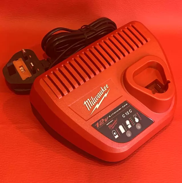 Milwaukee M12 Genuine Li-Ion Battery Charger in Good Condition C12C